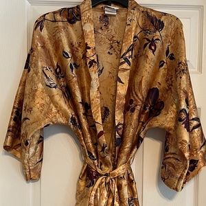 Inner Most Women's size Large, Gold and Plum Sleep Wear Cover up with Belt